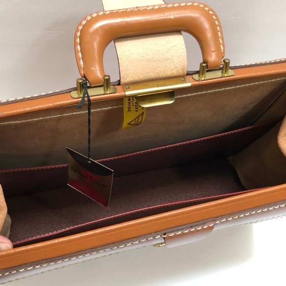 Vintage Leather Briefcase Doctor Bag New w Defects - Picture 5 of 14